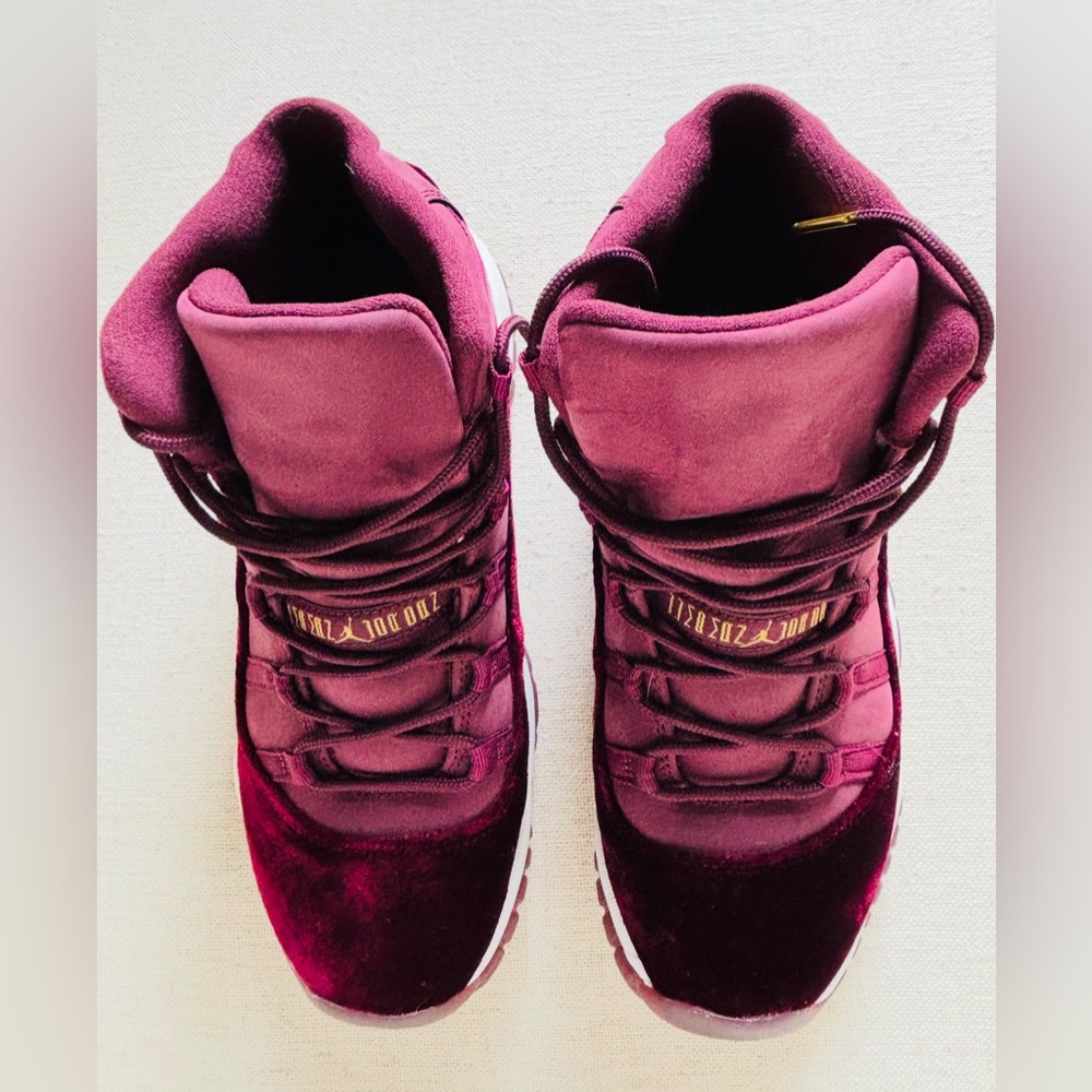 Air Jordan 11 XI Retro Red Velvet Heiress Night Maroon